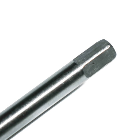 Gwintownik maszynowy M9*1,0 długi. HSS. Gwintowanie drobnozwojne. Gwintownik maszynowy M9*1,0 długi. HSS. Gwintowanie drobnozwojne.