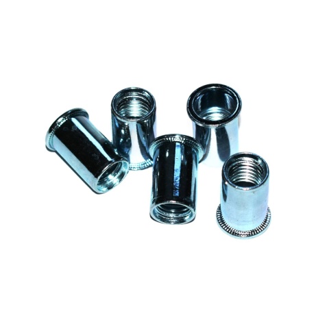 Nitonakrętka walcowa stalowa M10x17,5 mm. 20 szt. Zakres mocowania 1-3,5 mm Nitonakrętka walcowa stalowa M10x17,5 mm. 20 szt. Zakres mocowania 1-3,5 mm