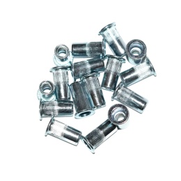 Nitonakrętka walcowa stalowa M5x12 mm. 20 szt. Zakres mocowania 0,5-2,5 mm.
