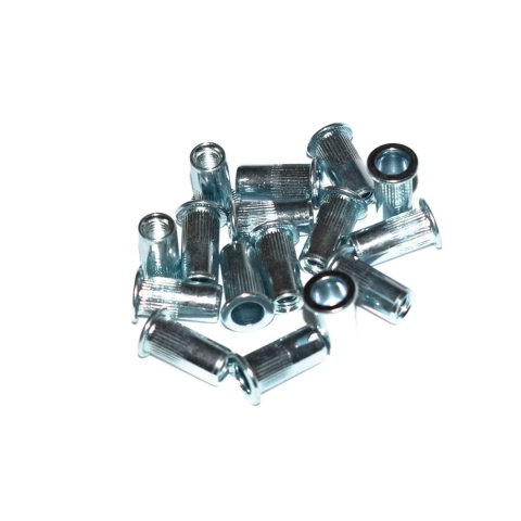 Nitonakrętka walcowa stalowa M5x15,5 mm. 20 szt. Zakres mocowania 2,5-5 mm. Nitonakrętka walcowa stalowa M5x15,5 mm. 20 szt. Zakres mocowania 2,5-5 mm.